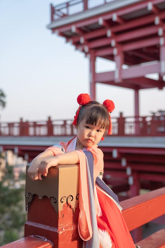 连姓女孩子取名大气的姓名推荐