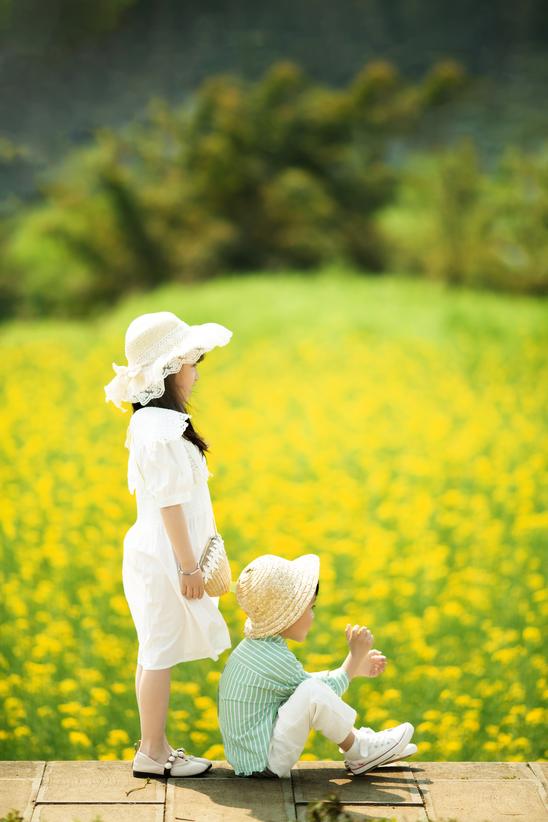 万姓女孩子起名简单的姓名大全