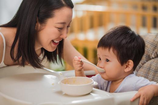 带十字儿部首有寓意的女性名字大全